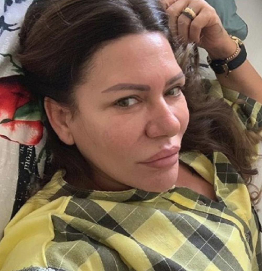 Đanijeva Slađa se skinula pa raspametila sve: Tetovaže i atributi na izvol'te