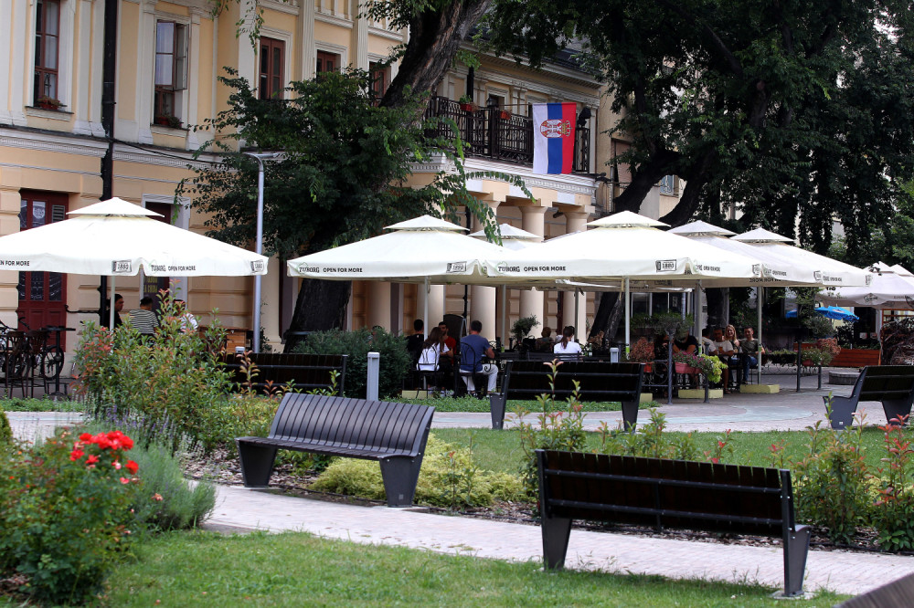 Ovaj grad u Srbiji poklanja kuće parovima: Potrebno je samo da ispunite dva uslova, a ne morate da budete u braku!