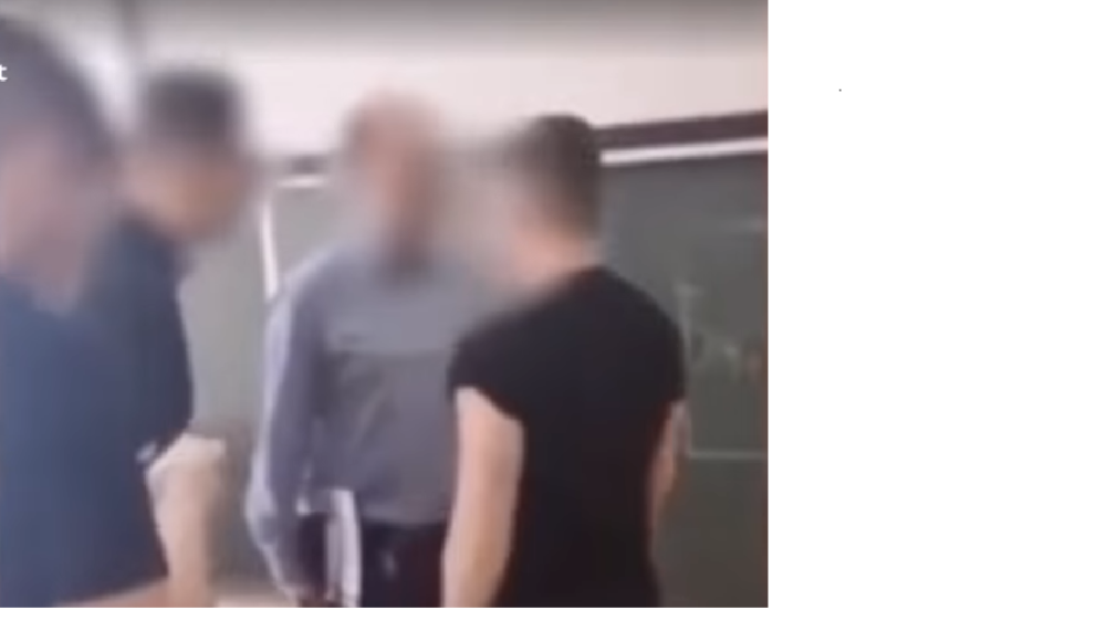 Nastavnik pljunuo učenika, a zbog incidenta 10.000 ljudi traži smenu uprave čitave škole