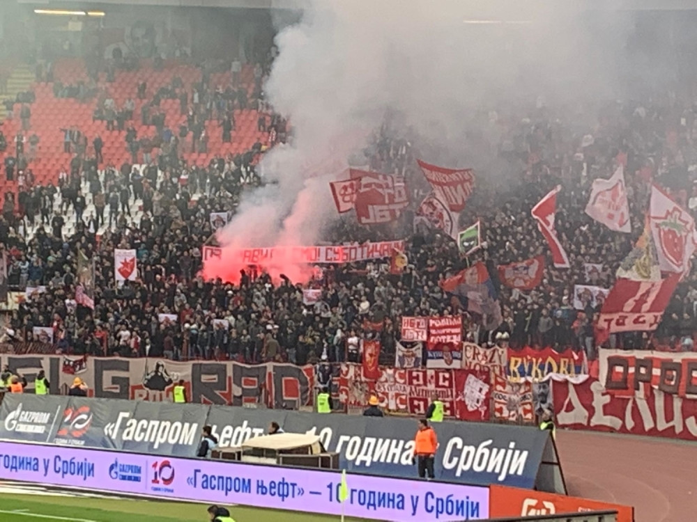 18+ Kara*u te! Navijači Zvezde citirali legendarnog Batu Živojinovića! (FOTO)