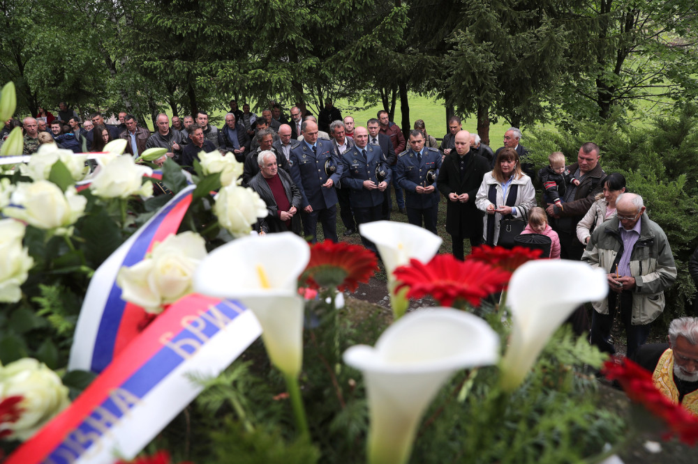 Pukovnik Pavlović izgovorio reči koje svi Srbi treba da čuju i otišao u smrt! Evo šta se dogodilo nad Valjevom (FOTO)