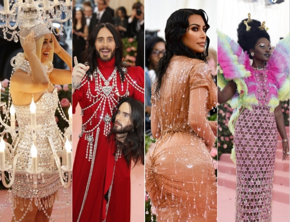 Krstićete se kada vidite kako su zvezde izgledale na Met Gali! Keti Peri glumila luster, a ONA je došla bez gaćica! (FOTO)