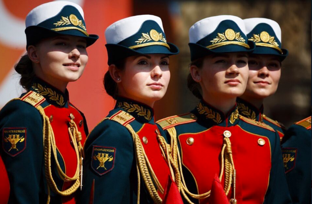 Putin postrojio vojsku, Moskva na nogama, završena najveća parada u Rusiji, a ono što su priredili za Srbiju će vas RASPLAKATI! (FOTO, VIDEO)