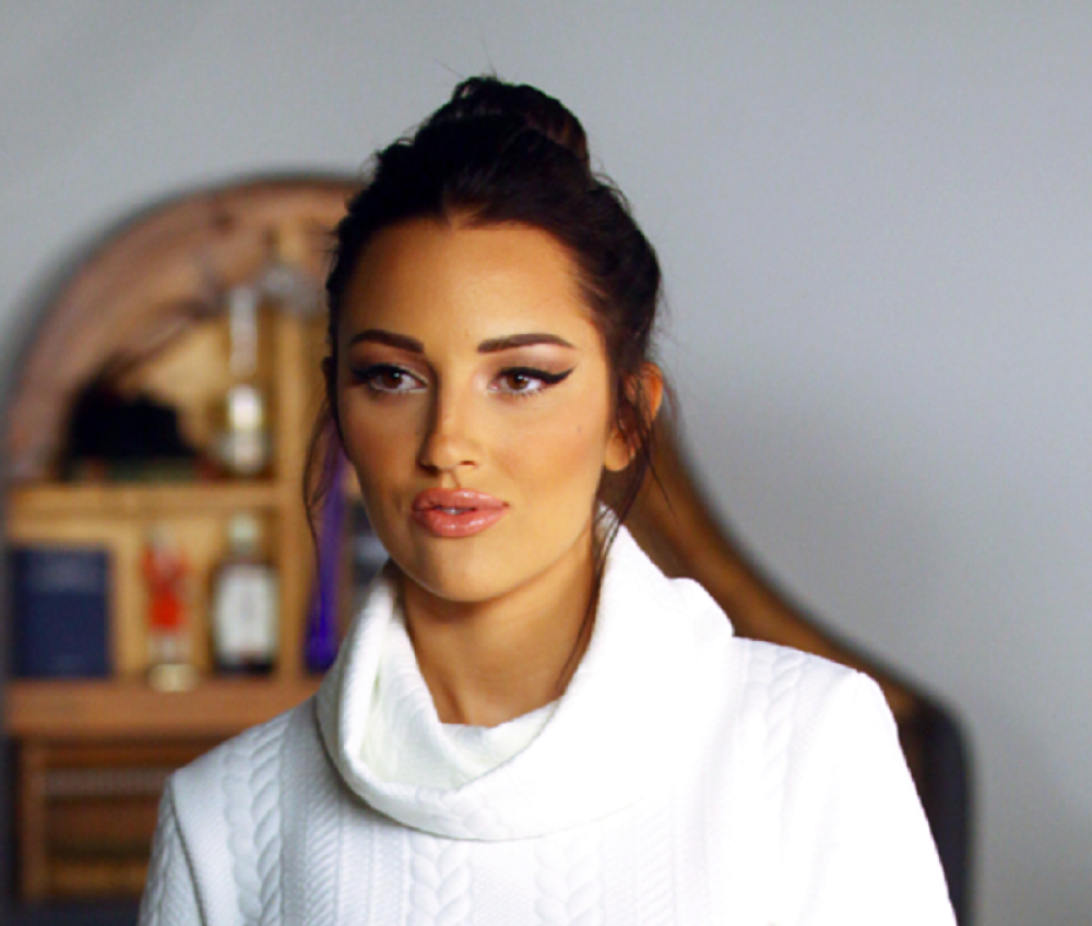 Svi čestitaju Priji! Oglasila se i njena mama, pa emotivnom porukom raznežila! (FOTO)