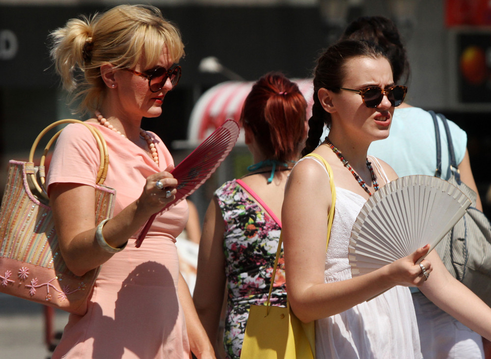 Kontinenti se zamenili, građani sa mukom očekuju dane koji predstoje (VIDEO)