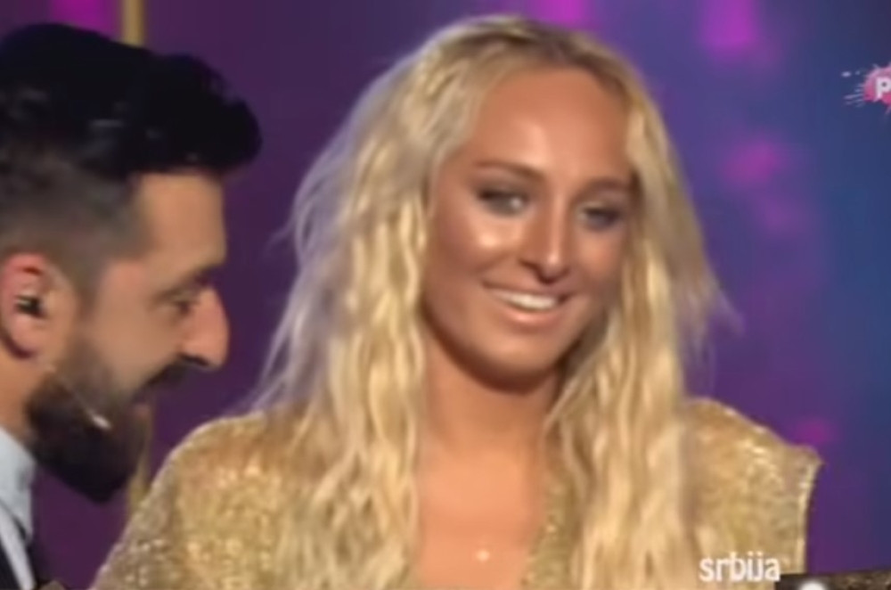 Luni se sprema OPASNA karijera! Ovu VELIKU ZVEZDU su Đoganijevi unajmili da joj pomogne!