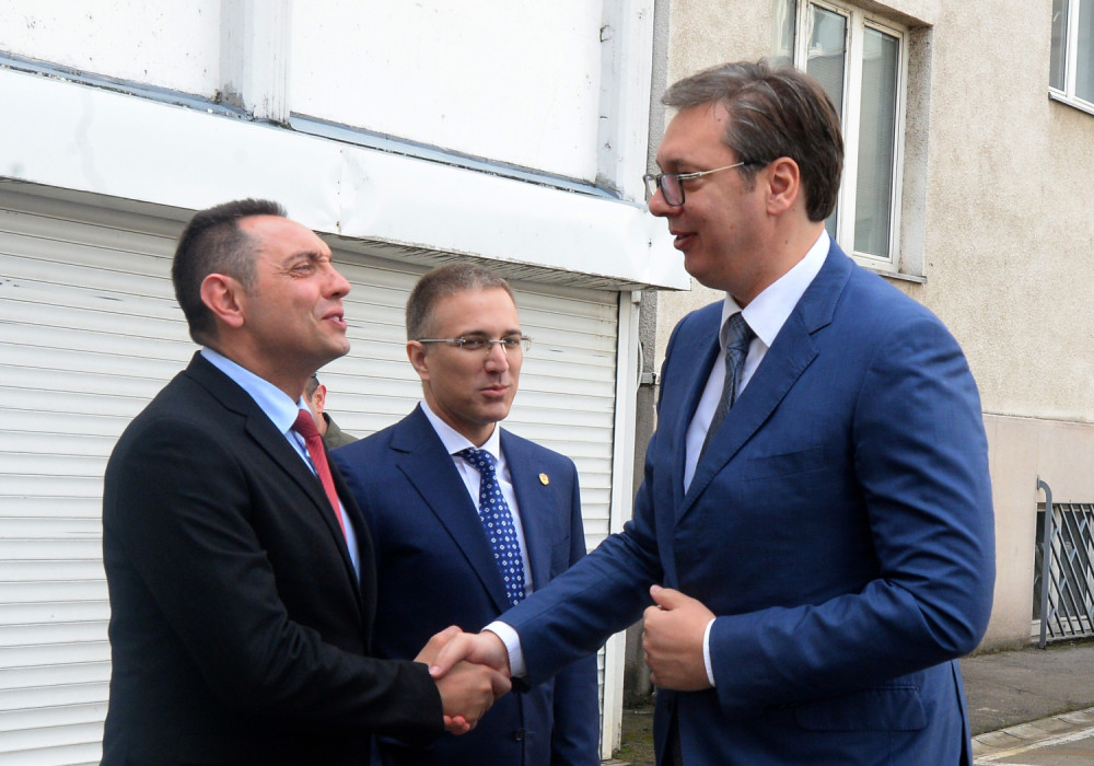 Ministru Vulinu uručen "Zlatni orao"!