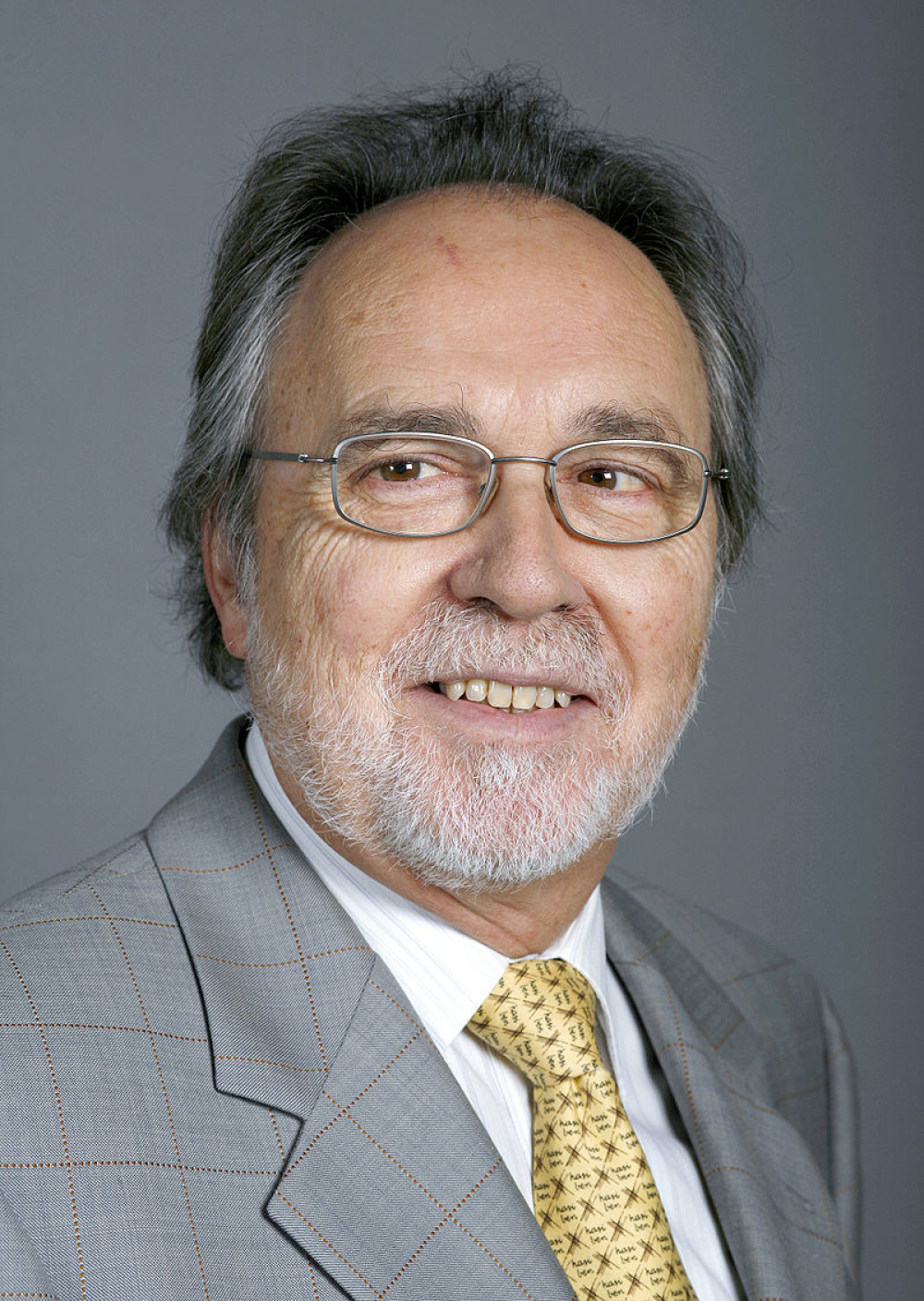 Od njegove knjige se tresu na Kosovu, konačno se usudio da ispriča SVE ŠTO ZNA!