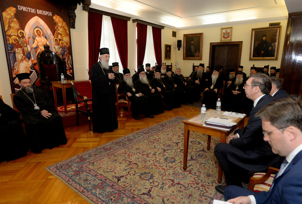 Patrijarh se obratio posle sastanka: Vučić se junački bori, ne sumnjamo u njegove dobre namere