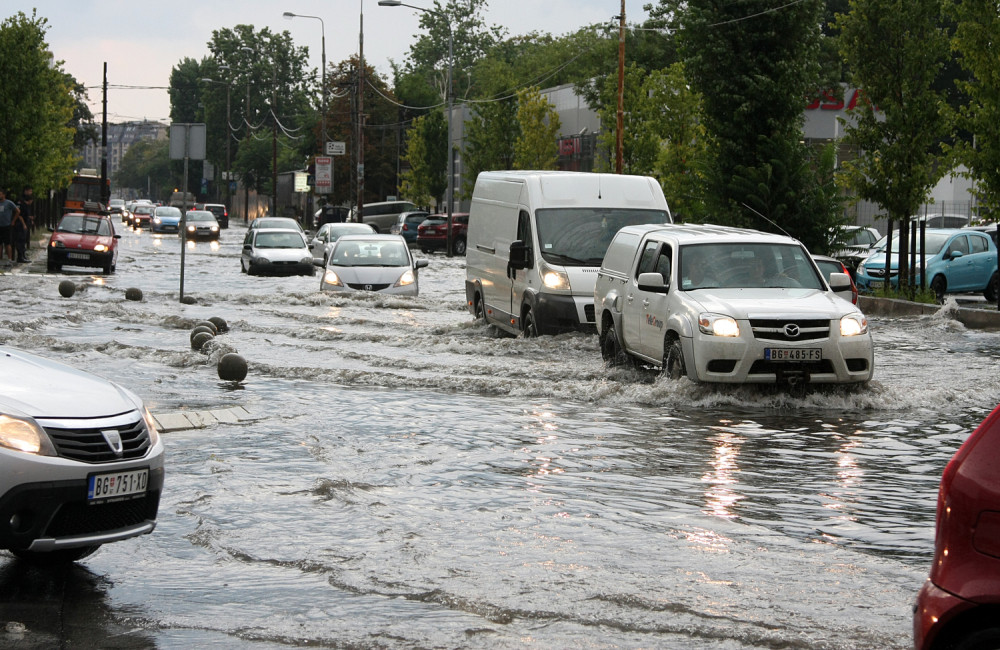 Vodostaj sve viši! Granice redovne odbrane probijene! Neke reke se izlivaju, druge nadolaze, ovi krajevi NAJUGROŽENIJI!