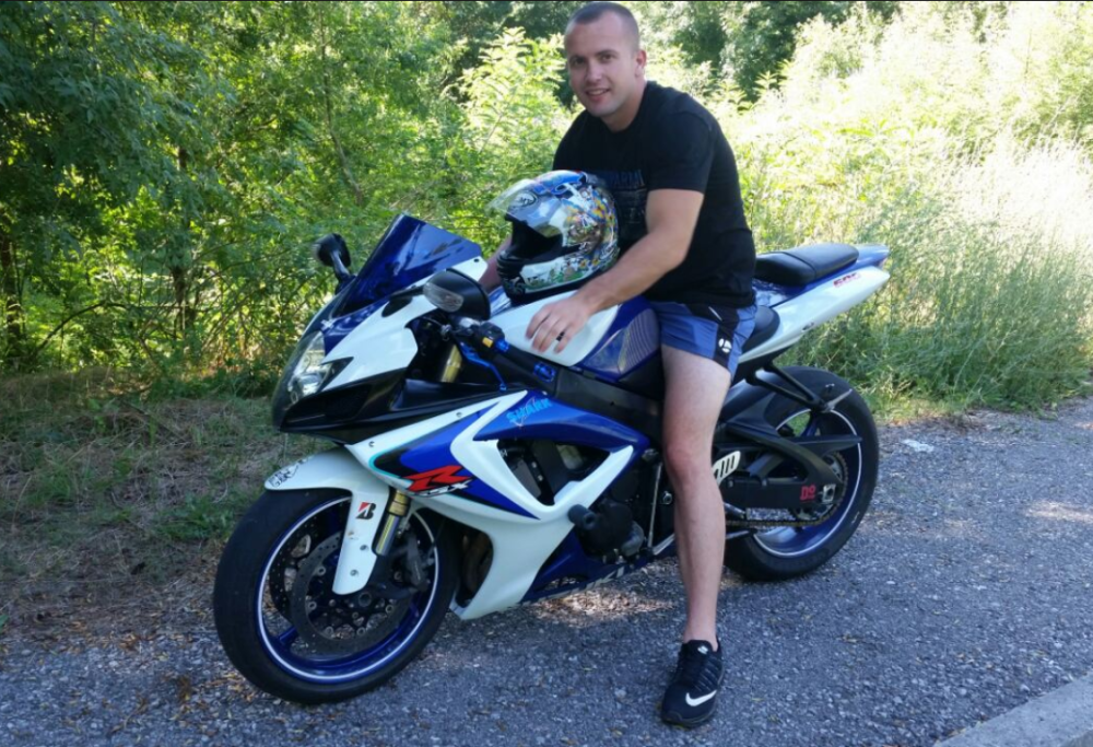 Upali im usred noći u sobu i likvidirali ih na spavanju! Policija zatekla stravičan prizor!