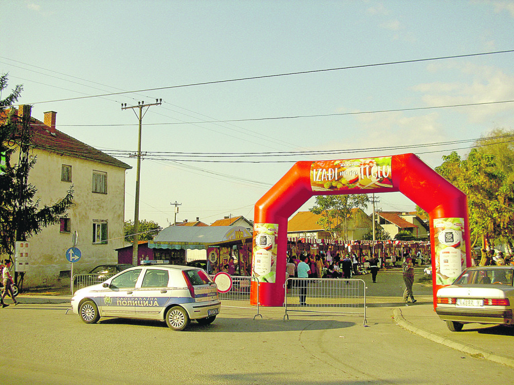 Aleksandar nije uspeo da završi novi dom za četvoricu sinova!