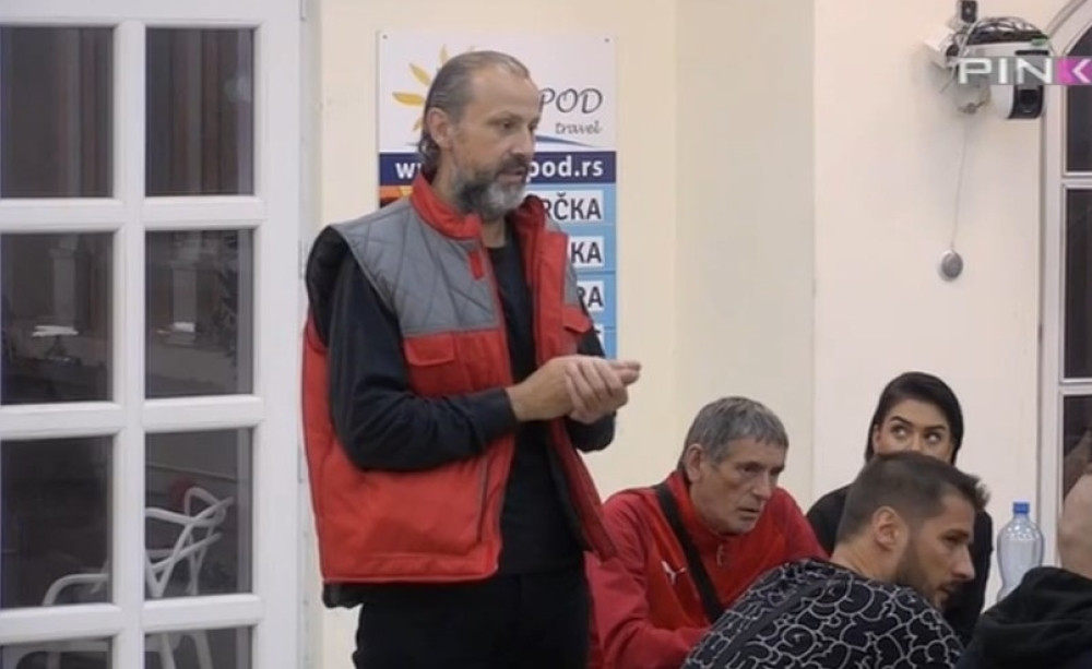 Karađorđe pobegao iz Zadruge zbog GEJ AFERE! Evo šta je prethodilo odlasku! (VIDEO)