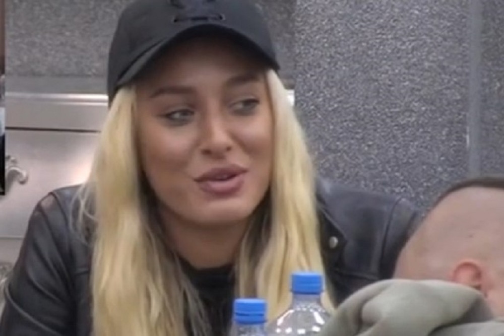 Otkriveni svi detalji ugovora Lune Đogani! Imala je POSEBNE ZAHTEVE, a tek kada čujete koliko će ZARADITI...