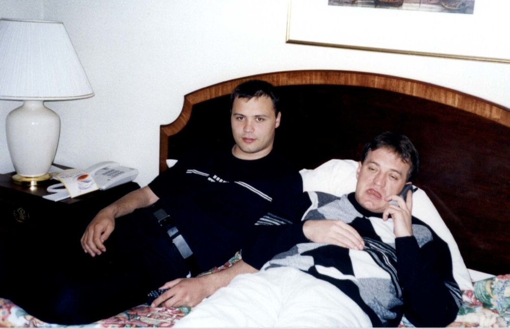 Kod Duće u Šilerovu su dolazili brojni političari, svašta su radili, viski se točio na litre, a bio je i Čeda!