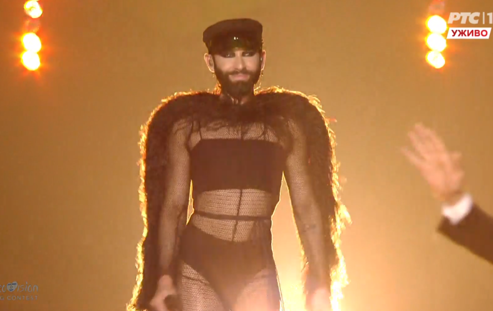 Končita se pojavila na Evroviziji u ŠOKANTNOM IZDANJU! Zanemećete kada joj budete videli noge (FOTO)