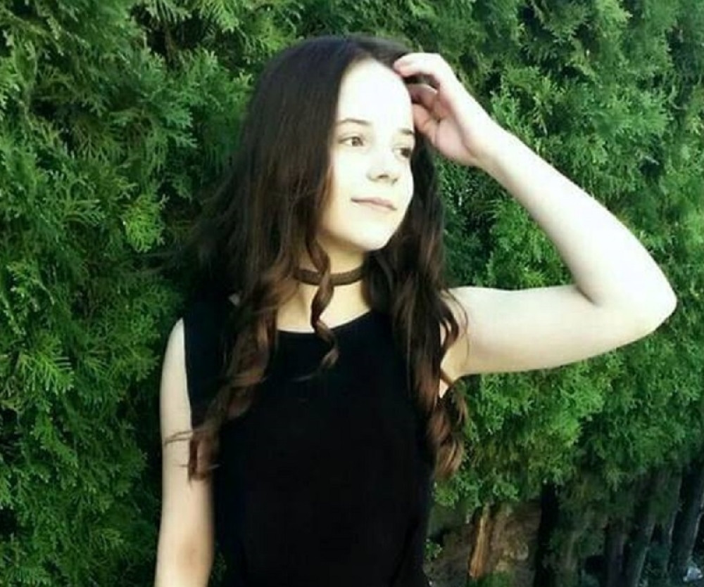 Sahranjena devojčica Lena, osma žrtva niškog autobusa smrti! Porodica i prijatelji nemi od bola!