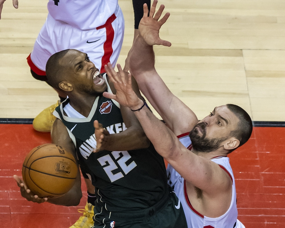 Gotov prvi krug na Istoku, poznati parovi polufinala konferencije