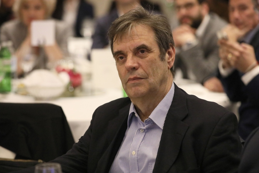 Koštunicu obavestili da je umro!