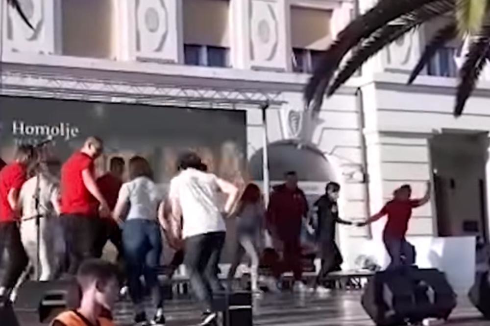 Srpskim ragbistima se pokvario kombi nasred puta kod Splita, a onda su prema njima krenuli HRVATI!