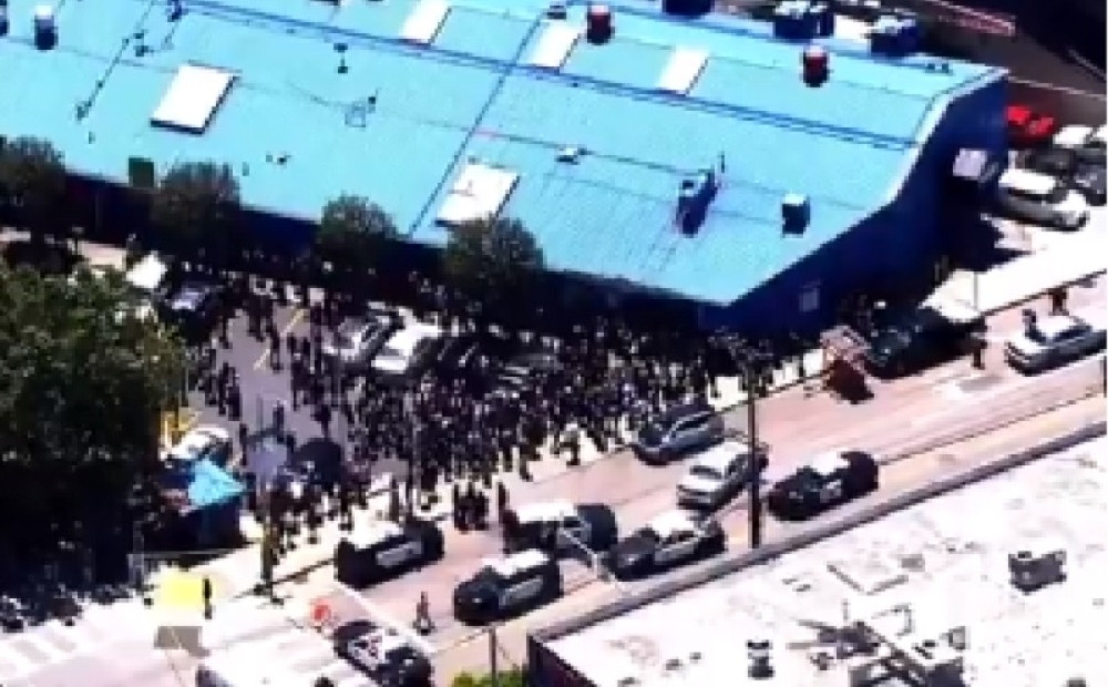 Panika u Americi! Vozila hitne pomoću i policije preplavila ulice (VIDEP)