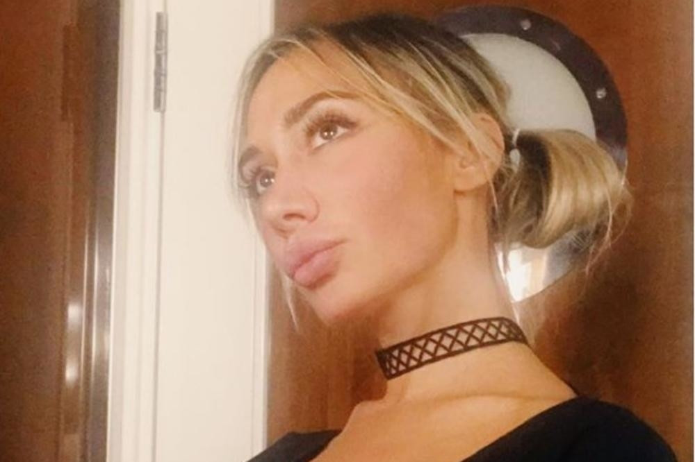 "Imam besprekoran CV, ali sam previše s*ksi! Kad dođem na razgovor, direktori mi kažu..." (FOTO)