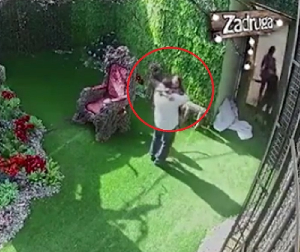 ON je danas ušao u Zadrugu! Nije mogla da veruje, počela da plače i vrišti!