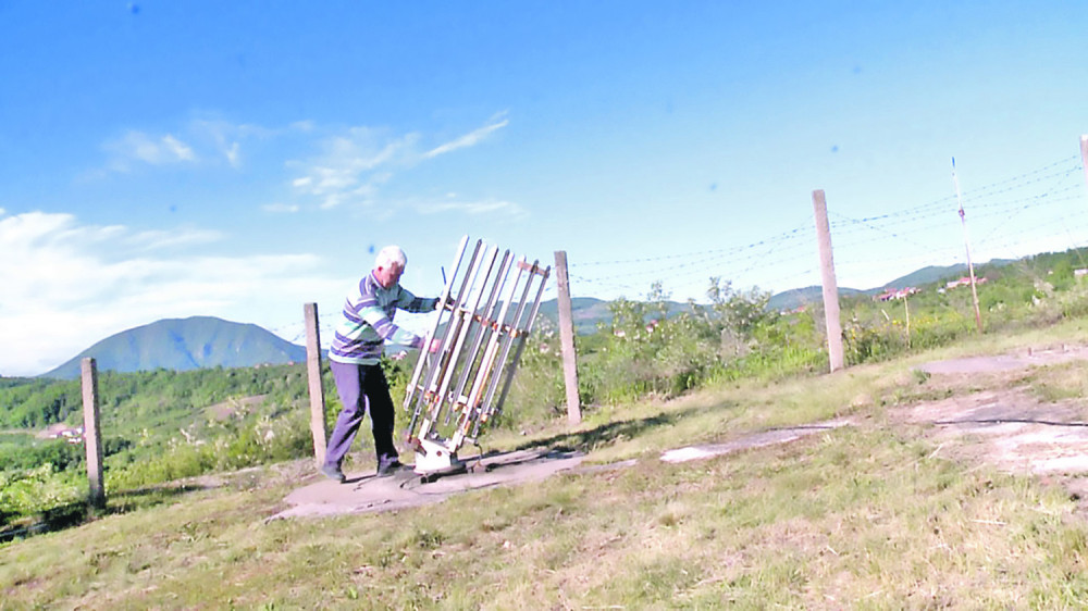 Ispovest protivgradnog strelca iz Čačka: Ispalio sam osam raketa, tri su pogodile selo, a jedna pala u fabrički krug