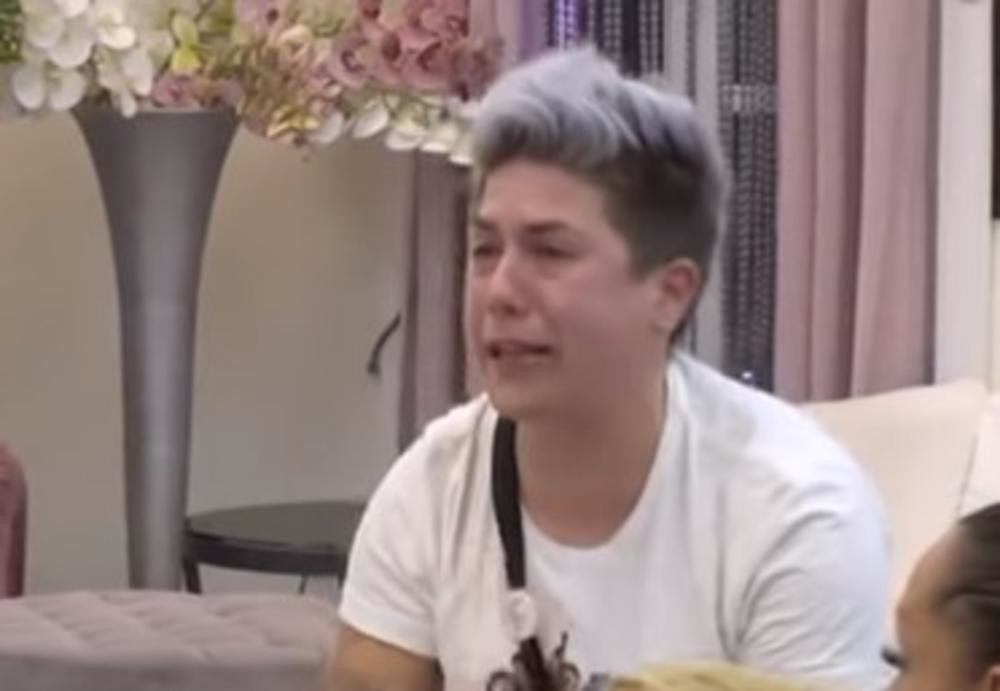 Matora BESNELA po Zadruzi, pa ZABRANILA Sanji da nosi KUPAĆI KOSTIM! (VIDEO)