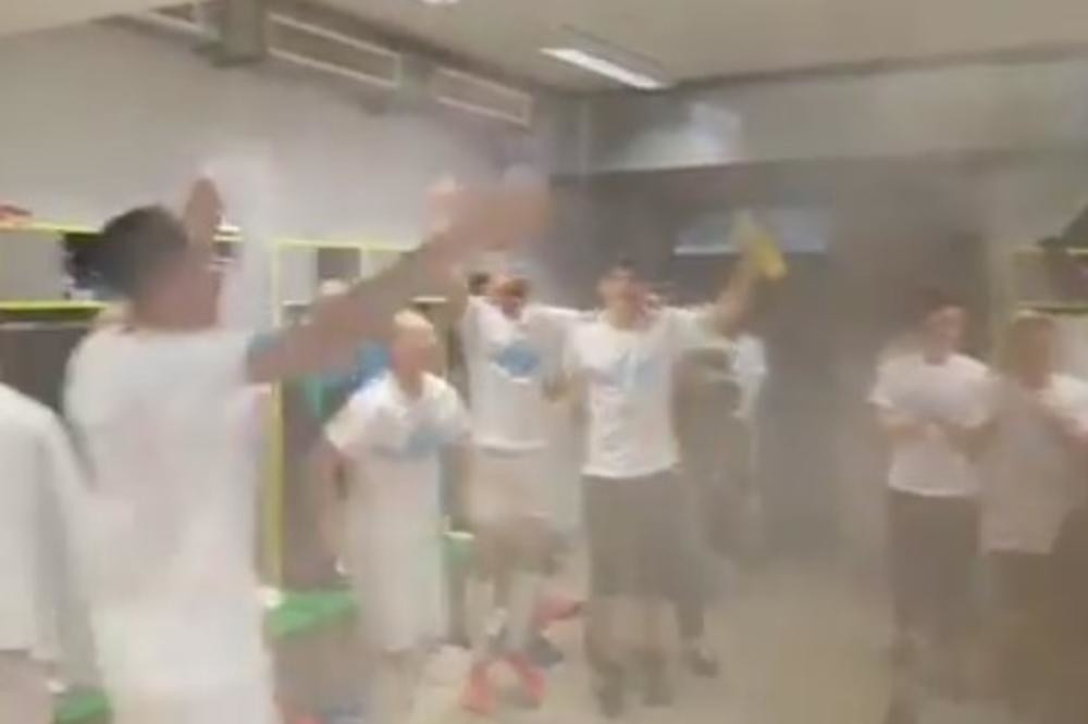 Fudbaleri Rijeke osvojili Kup, pa se umalo ugušili u svlačionici! (VIDEO)