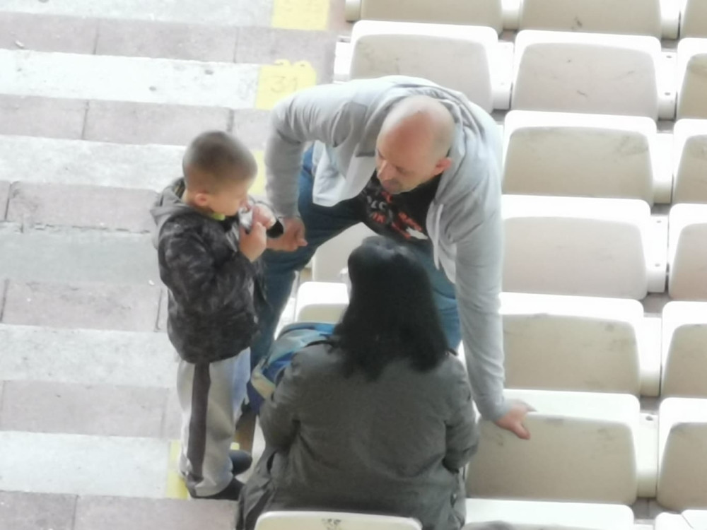 Polivali je vrućim uljem i seksualno zlostavljali! Dadilja je ostila šta znači porodica iz pakla, snimila detalje krišom! (VIDEO)