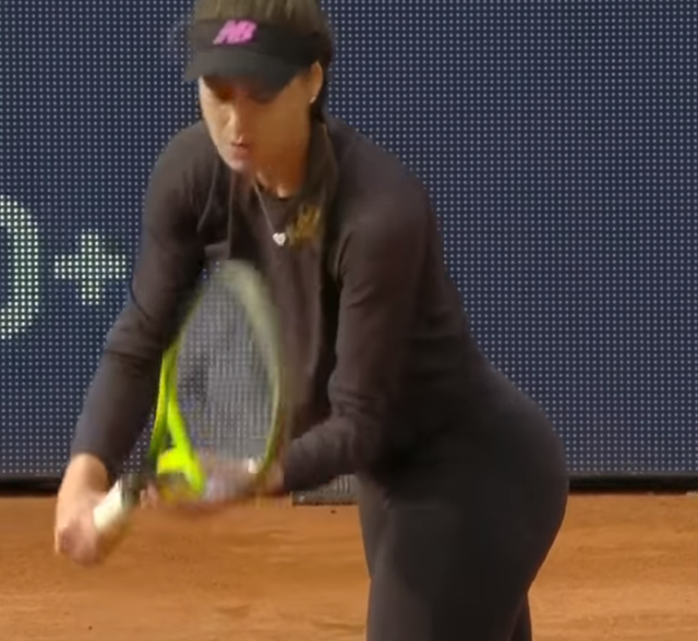 Kakav Nole i Rafa, sve oči će biti uprte u njenu provokativnu opremu tokom Rolan Garosa! (VIDEO)