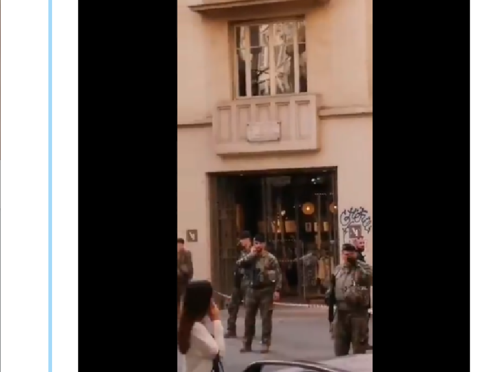 Policija traga za bombašem iz Liona, stigao je ispred pekare, a paklenu napravu ostavio je ovde