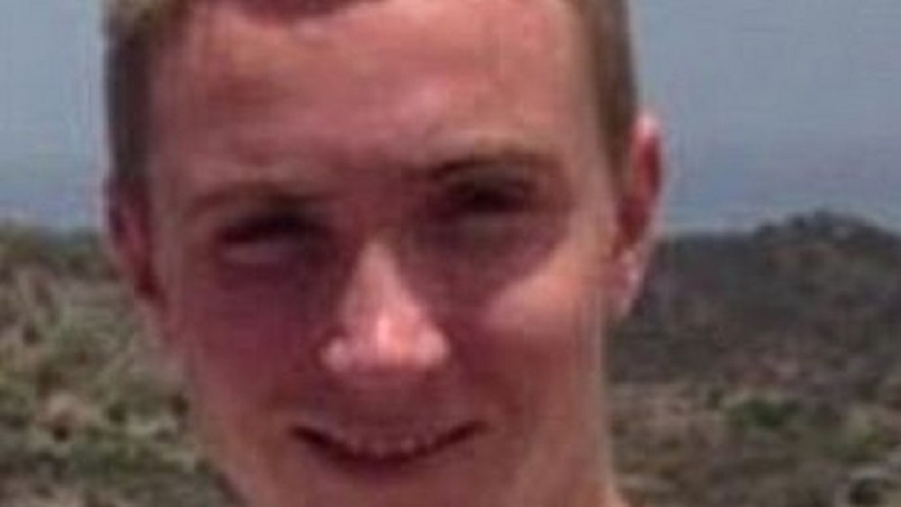 Policajac (26) silovao nevinu devojku u hotelu, a ono što je uradio potom potvrđuje koliki je monstrum! (FOTO)