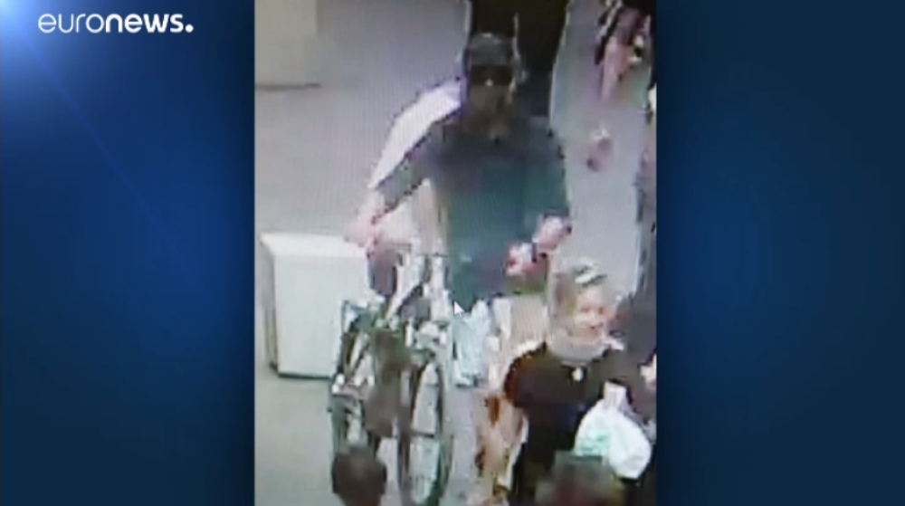 (FOTO) Ovo je " bombaš iz Liona", policija objavila fotografiju snimljenu par minuta pre eksplozije