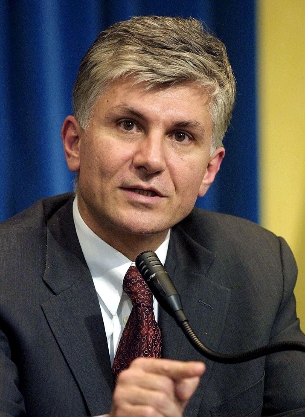 General Perišić otkrio kako je u DEVET TAČAKA srušen Milošević! Đinđić od njega imao neobičan zahtev!