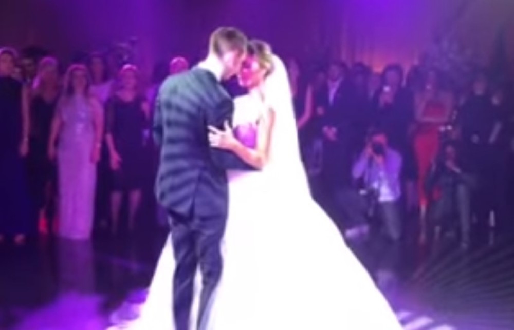 Prvi bračni ples Dragane i Miloša! Romantične scene od kojih zastaje dah! (VIDEO)