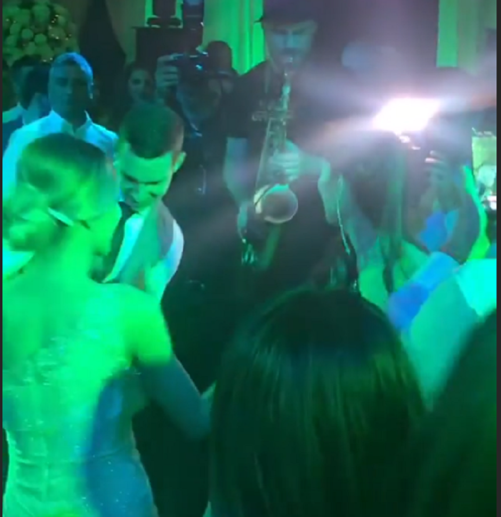 PROCUREO video sa VENČANJA koji otkriva u kakvom su odnosu Ana Ivanović i Dragana Džajić!