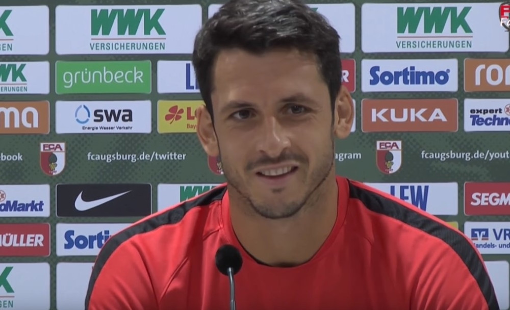 Verovali ili ne, ovaj fudbaler je na pragu prelaska u trostrukog šampiona sveta!