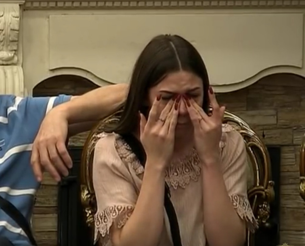 Milijana ostavila Milojka zbog OŽENJENOG POLITIČARA!