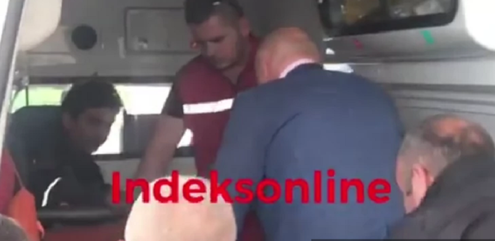 Albanci opkolili Rusa kao životinje, psovali ga pa probali da ga LINČUJU, samo zato što je GOVORIO NA SRPSKOM (VIDEO)