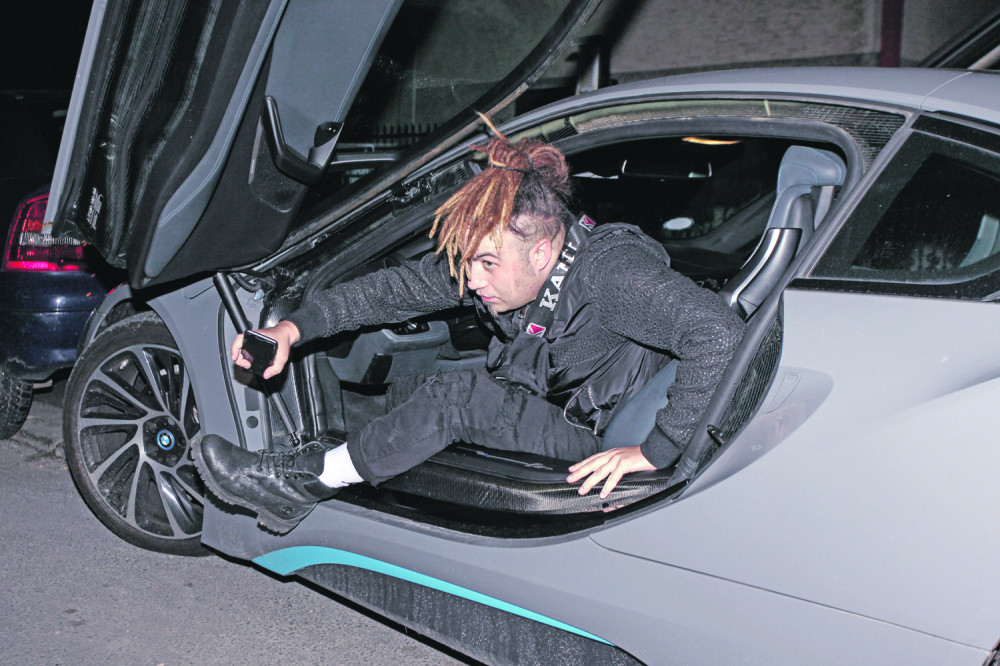 OPLJAČKAO cvećaru i menjačnicu: Vozaču Stefana Đurića Raste preti 5 godina zatvora?