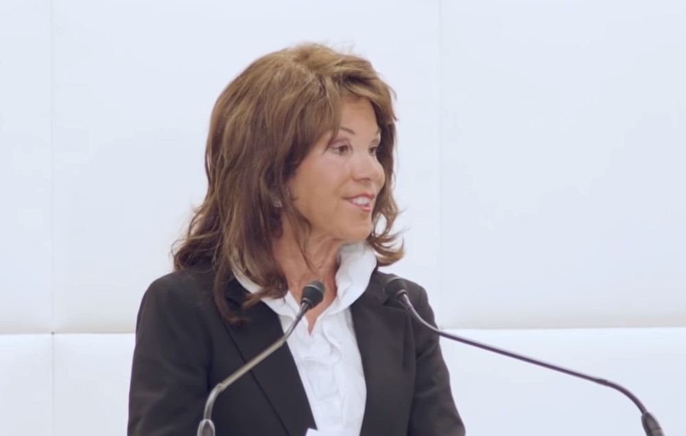 Brigita postala prva žena predsednica vlade u istoriji Austrije! Predsednik odbio političare