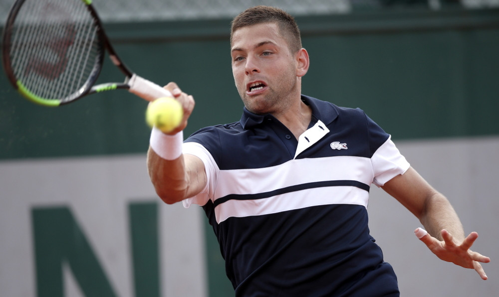 Servis za osvajanje seta, a onda PREDAJA! Krajinović završio učešće na RG! (FOTO)