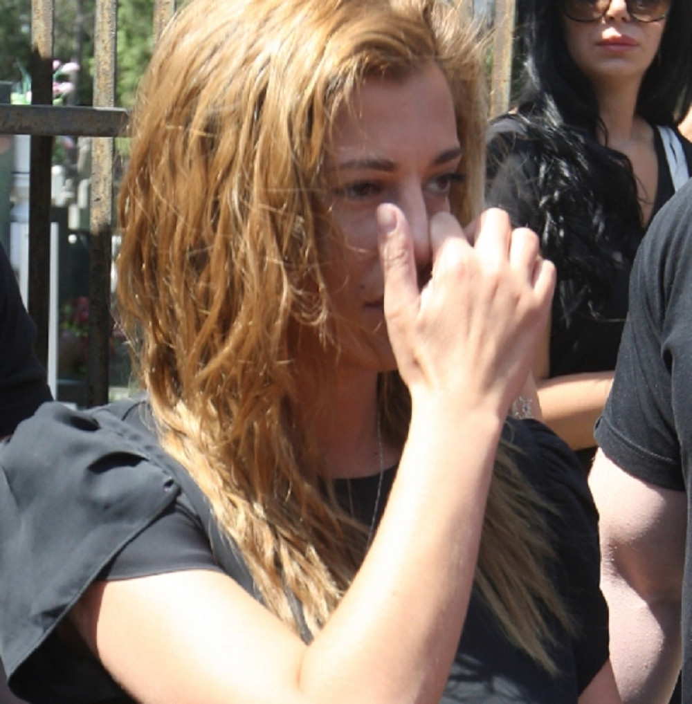 Kija Kockar završila u Hitnoj! Ugroženo joj zdravlje, morala da otkaže nastup! (FOTO)