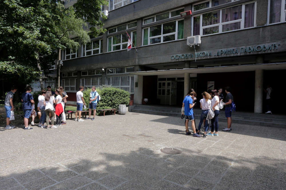 Hakeri upali u školski sistem! Roditelji onemogućeni da proveravaju ono najosnovnije!