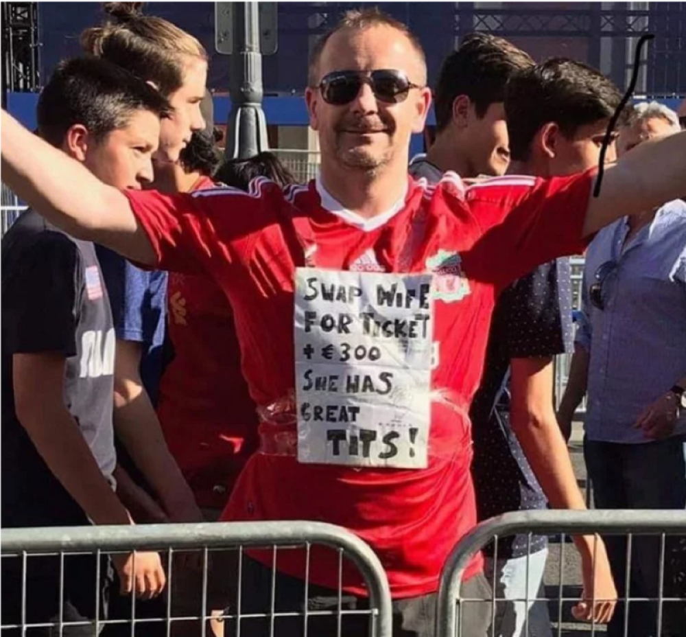 Englezi okupirali Madrid i već počeli da prave haos, ni policija nije ostala dužna! (FOTO + VIDEO)