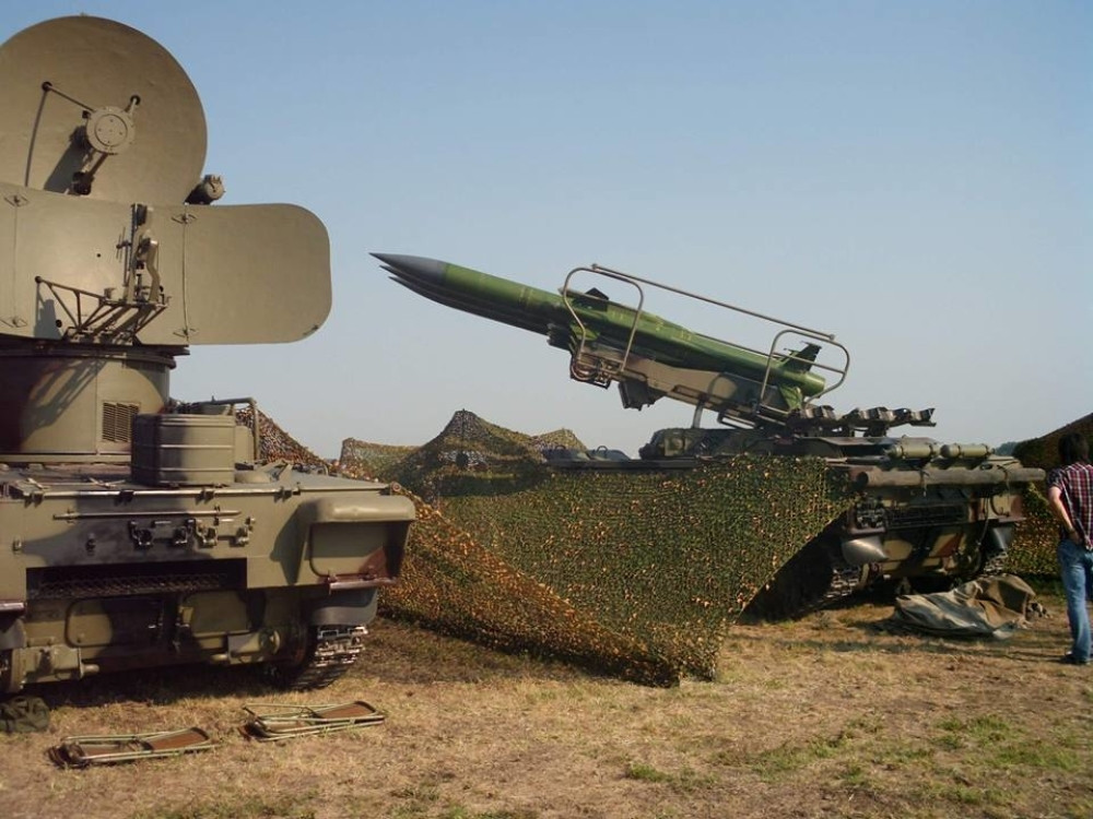 Hitna vest obišla svet! Pobunjenici su dobili NAORUŽANJE od starih neprijatelja Vašintona i sada su NEZAUSTAVLJIVO krenuli na SAD!