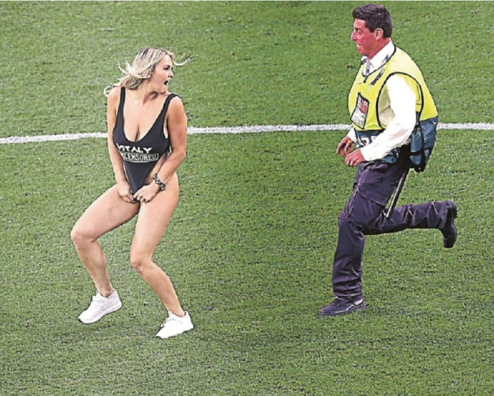 Prsten za golotinju! "To je moja j*bena devojka"