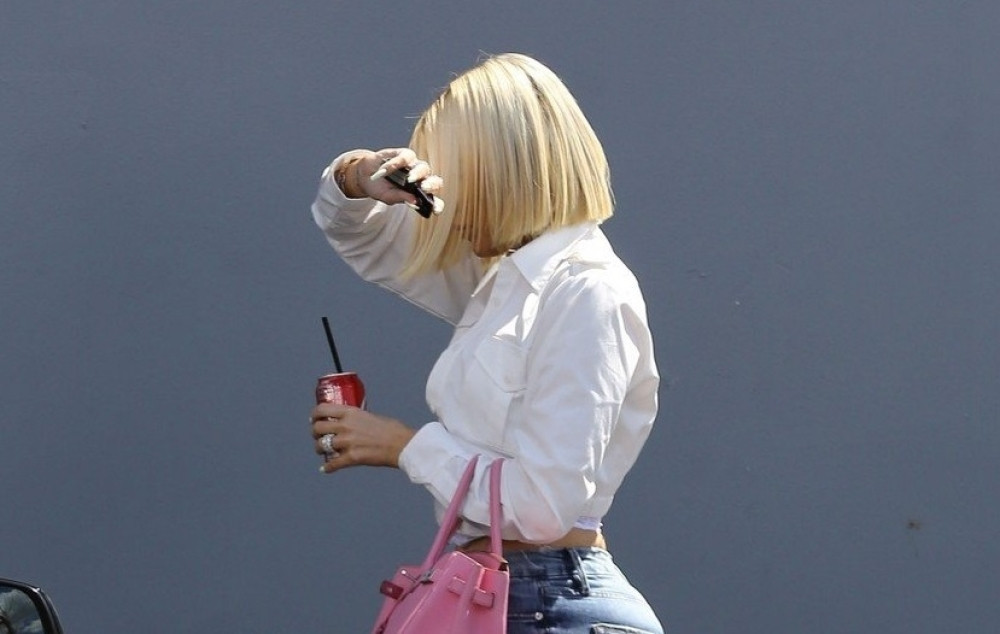 Košarkaš VARAO rijaliti zvezdu dok je bila trudna, a o njenom objašnjenju zašto mu je sve oprostila bruji svet! (FOTO)